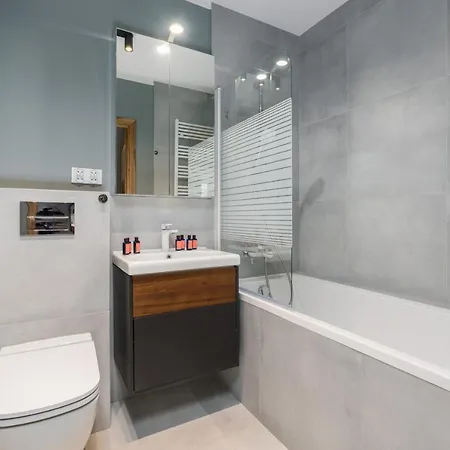 شقة Serbska 2 Miejsca Parkingowe By Renters