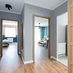 Daire Serbska 2 Miejsca Parkingowe By Renters