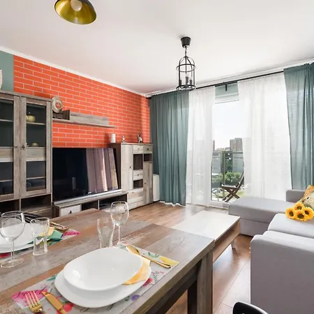 Serbska 2 Miejsca Parkingowe By Renters * Poznań