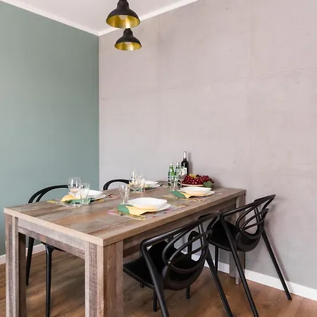 Serbska 2 Miejsca Parkingowe By Renters Apartament Poznań