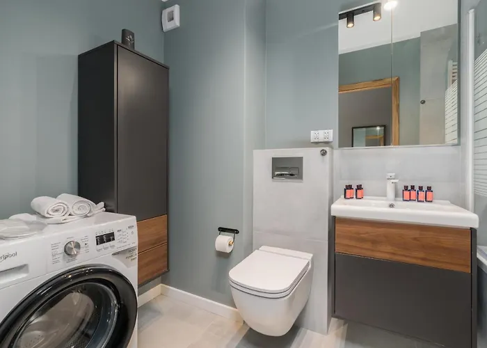 Serbska 2 Miejsca Parkingowe By Renters Poznań